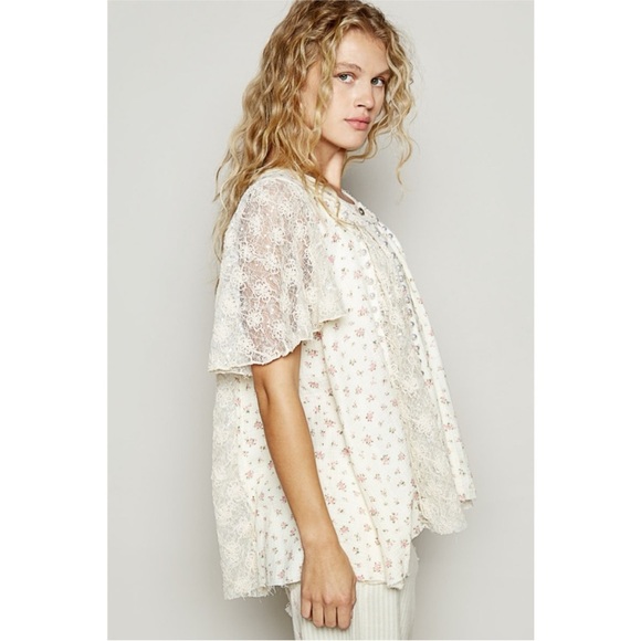 NEW POL Floral Lace Pearl Clear Sequined Trimmed Top Sz Small - Picture 9 of 12